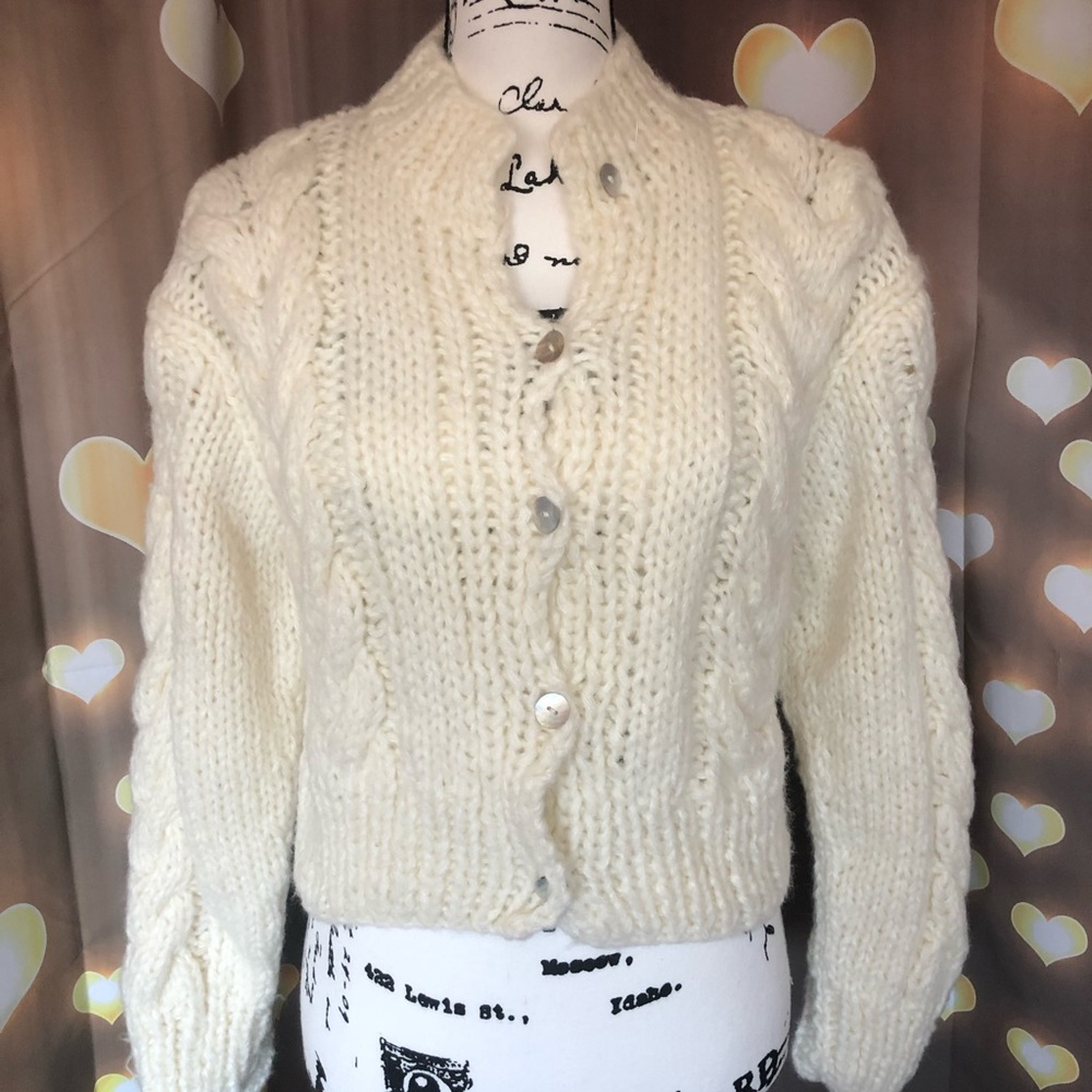 Cable knit sweater cardigan white cream womens twist button purple lilac - Picture 9 of 16